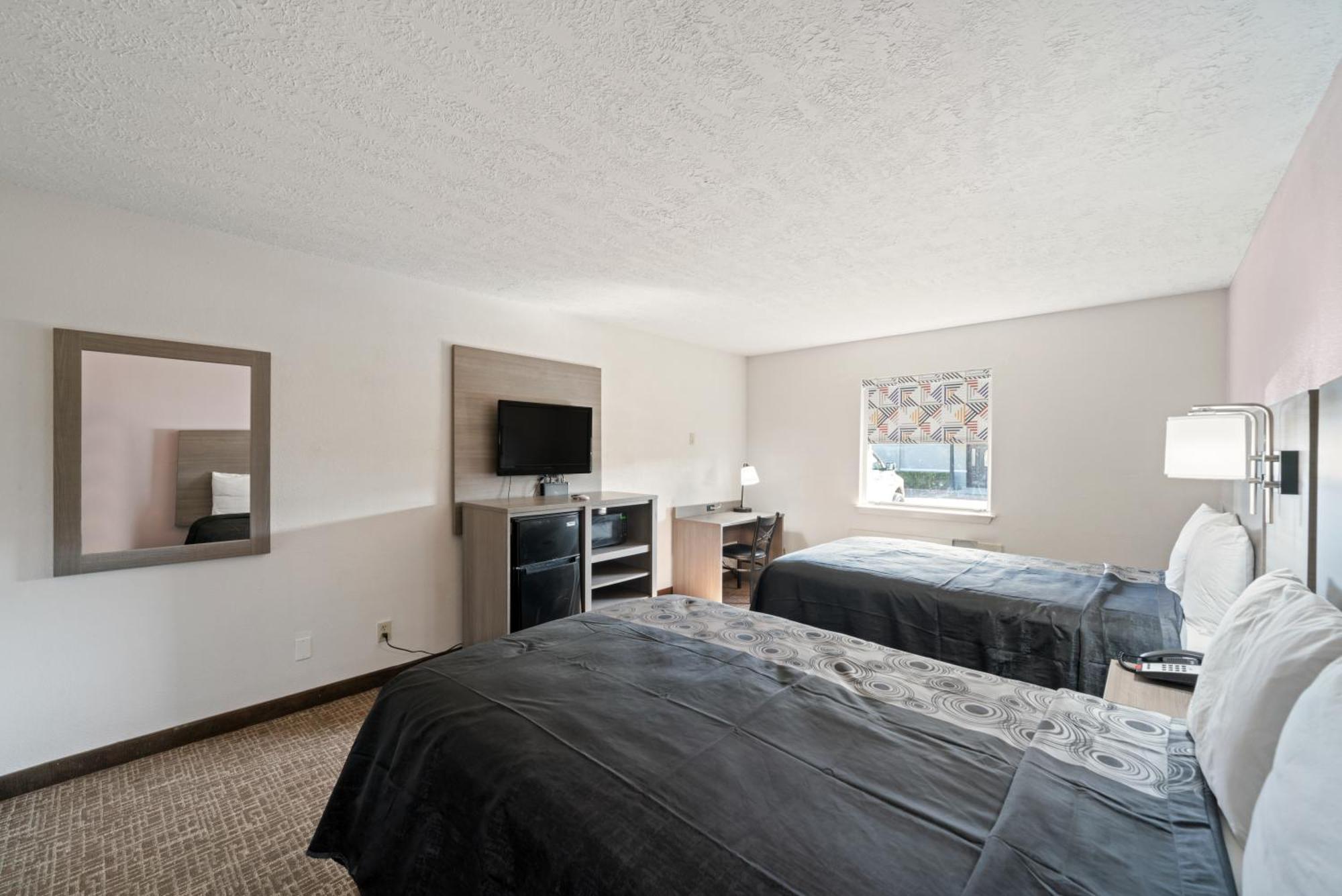 Americas Best Value Inn & Suites Бренем Екстер'єр фото